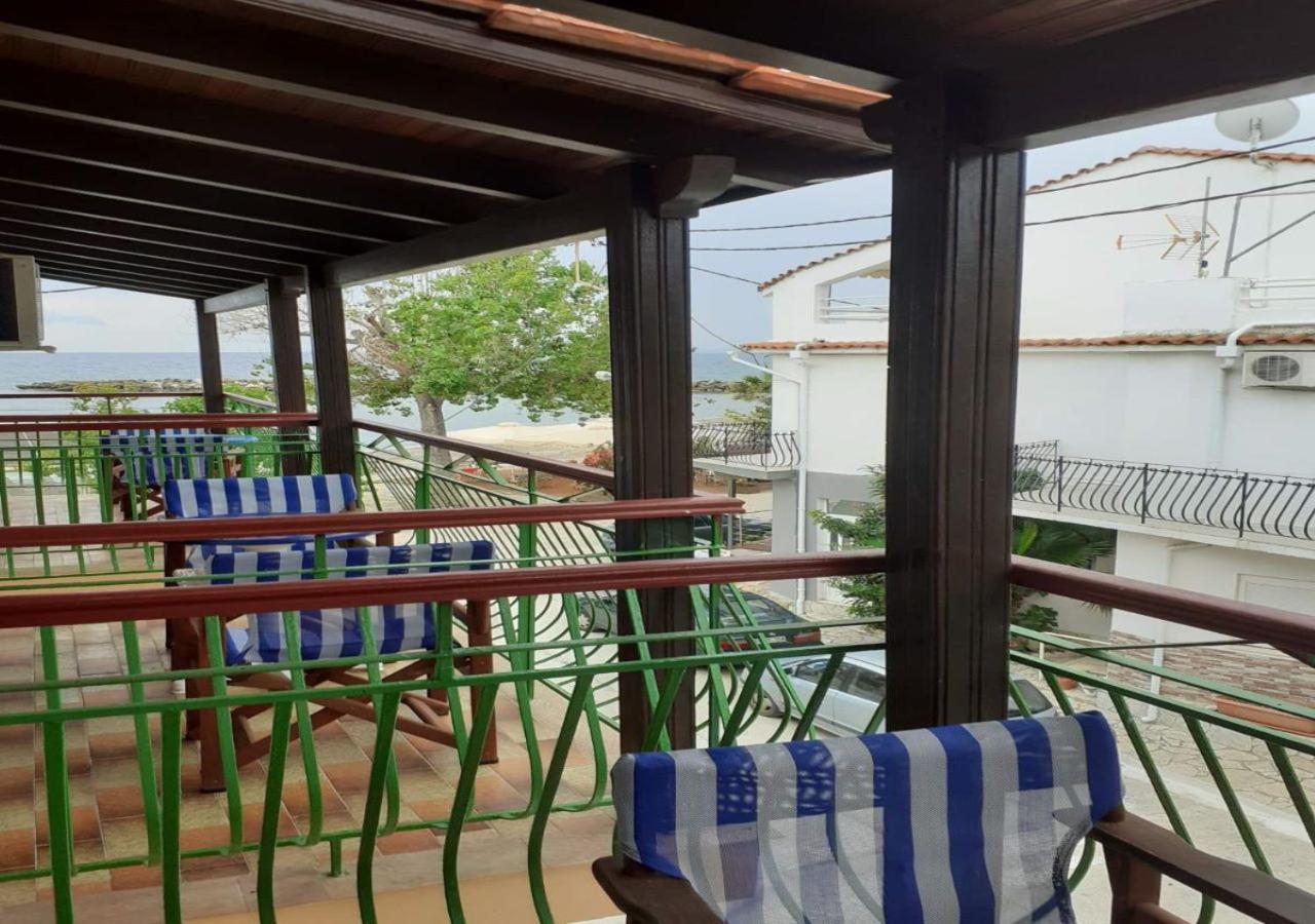 Medusa Apartments Katelios Bagian luar foto