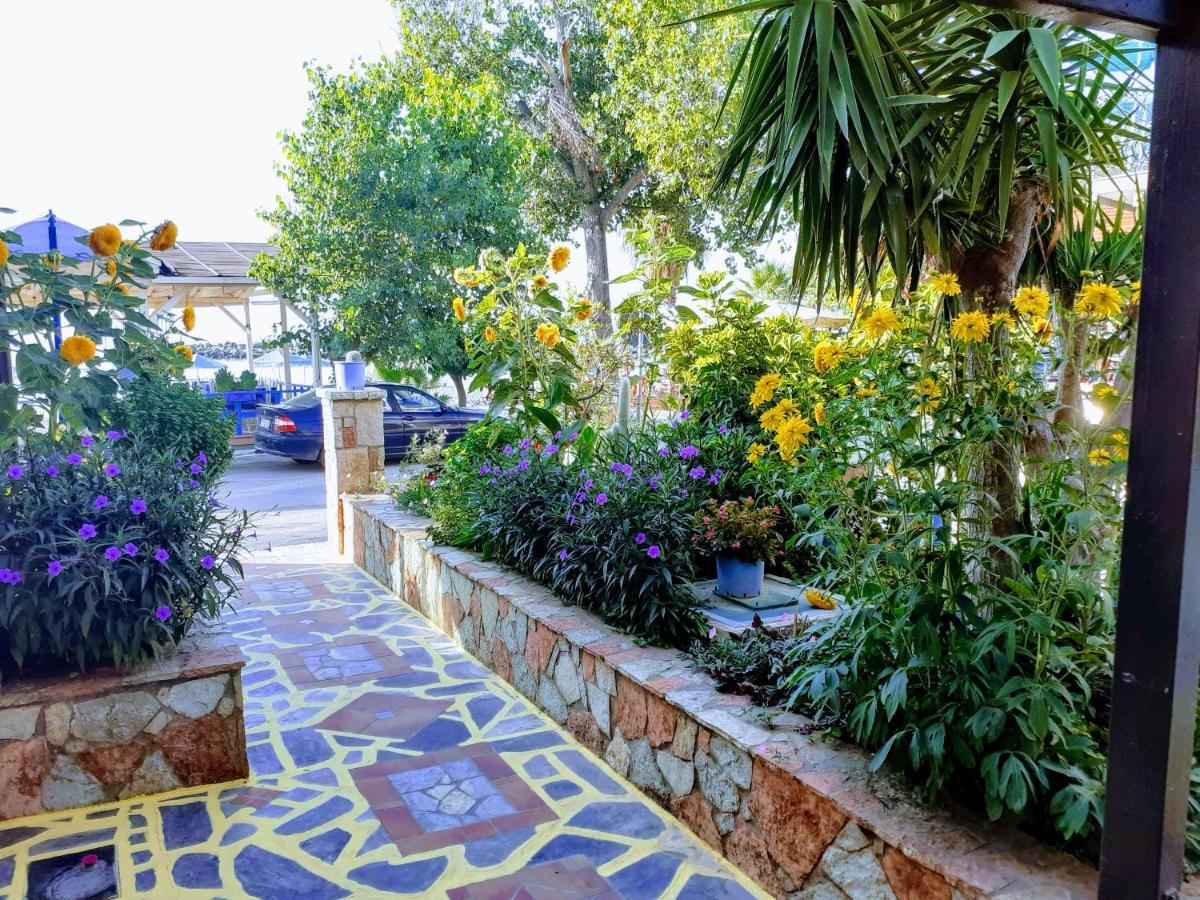 Medusa Apartments Katelios Bagian luar foto